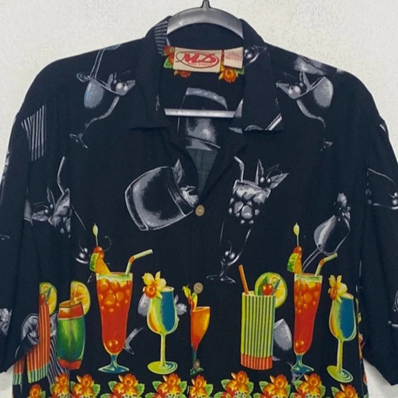 Malibu Dreams Mens Hawaiian Multicolor Novelty Button Down Cocktail Shirt Size L - Picture 2 of 9